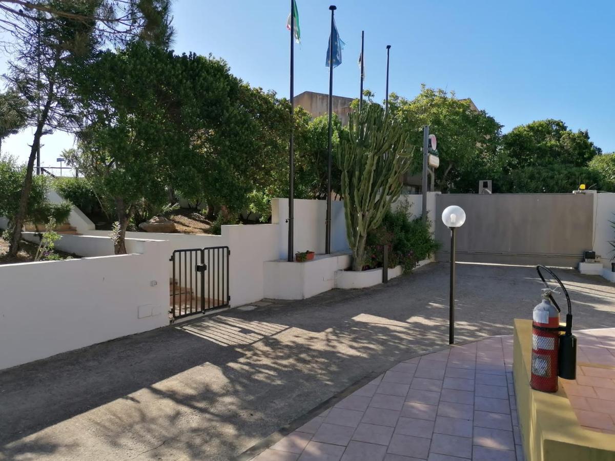 Le Palme Holidays Palmadula Dış mekan fotoğraf